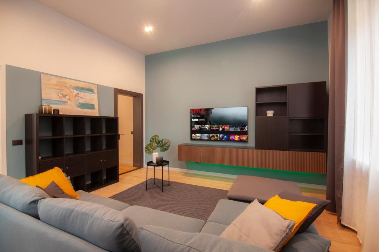 Borghetto First Apartment Piacenza Exterior foto